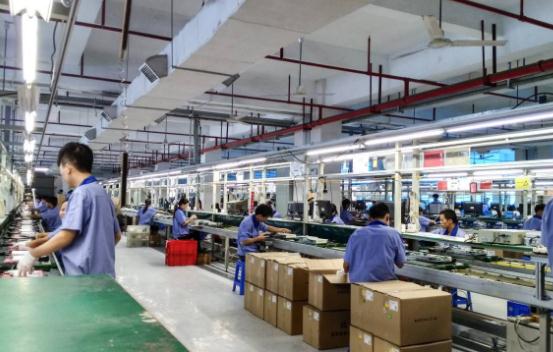 抓到電子行業(yè)的風口,他創(chuàng)辦電子加工廠年收益超千萬